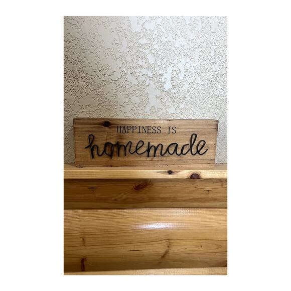 Handcrafted Wooden Sign - “Happiness is Homemade” - Picture 3 of 4